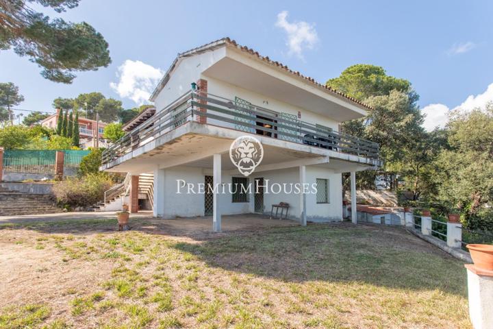 Casa unifamiliar con vistas excepcionales al mar en Sant Cebrià de Vallalta photo 0