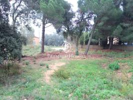 Parcela urbanizable en Tordera zona Roca Rossa photo 0