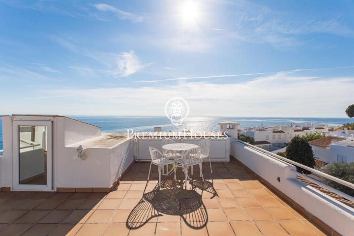 Casa en venta con licencia turística en Sant Pol de Mar photo 0