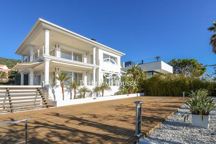 Casa en venta en Urbanización Sant Berguer en Teìa photo 0