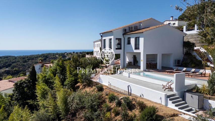 Casa en venta con espectaculares vistas al mar photo 0