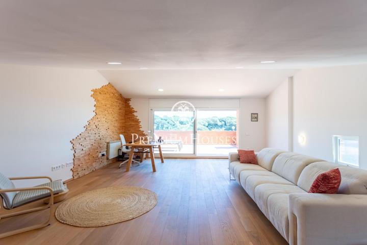 Casa a la venta en Sant Andreu de Llavaneres photo 0