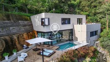 Exclusiva casa independiente con vistas panorámicas en Sant Cebrià de Vallalta photo 0