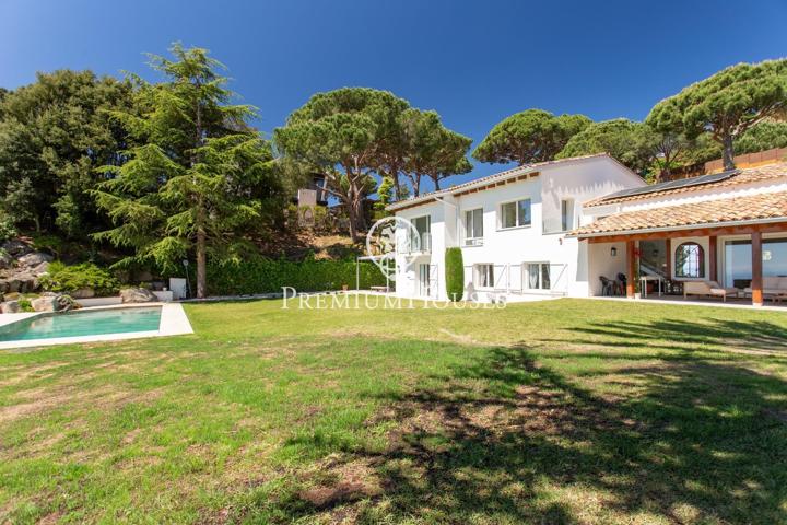 Casa en alquiler en Supermaresme con espectaculares vistas al mar photo 0