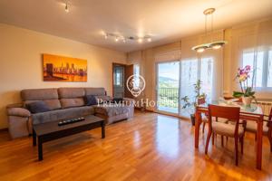 Piso en venta en Montgat photo 0