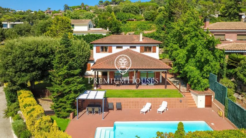 Casa en venta en Vallromanes photo 0