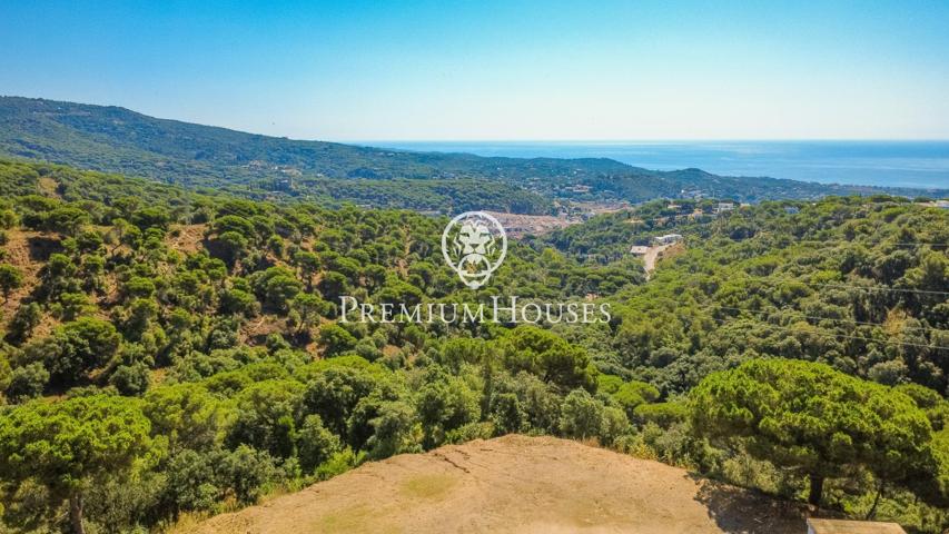 Exclusiva parcela con vistas al mar en Sant Andreu de Llavaneres photo 0