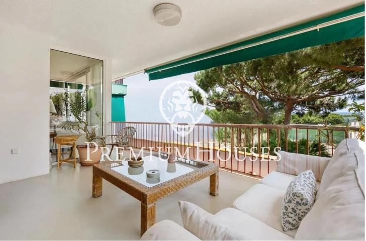 Exclusiva vivienda con vistas al mar a pocos pasos del Puerto Balís photo 0