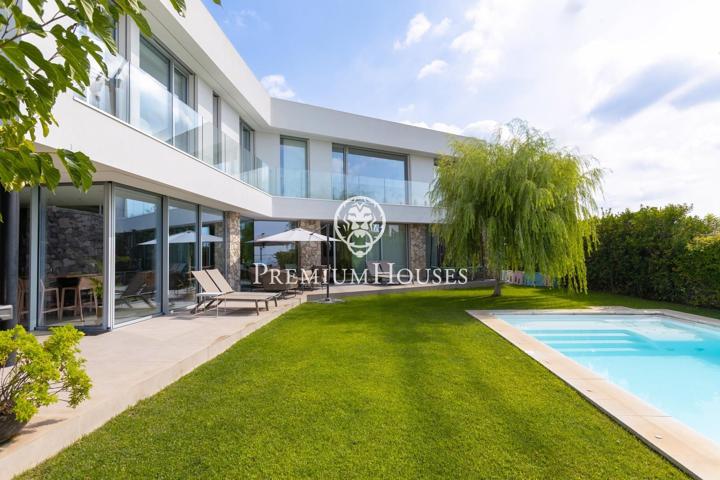 Espectacular casa independiente en Teià con vistas al mar photo 0