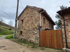 Casa En venta en Villanueva De La Torre, 7, Barruelo De Santullan photo 0