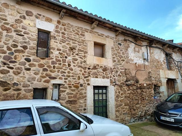 Unifamiliar Pareada En venta en Calle Quintana, 34, Herrera De Pisuerga photo 0