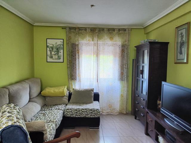 Unifamiliar Pareada En venta en Calle Monte, 32, Barruelo De Santullán photo 0