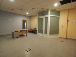 LOCAL COMERCIAL EN ALQUILER photo 0