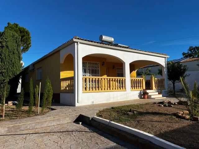 Chalet en venta Olocau. photo 0