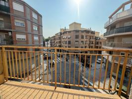 PISO ESQUINERO CON DOS BALCONES EN LLIRIA photo 0