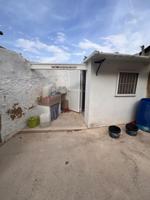 CASA-SOLAR PARA REFORMAR EN LLIRIA photo 0