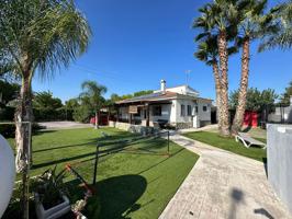 Exclusivo Chalet en Lliria, urbanización Montejarque photo 0