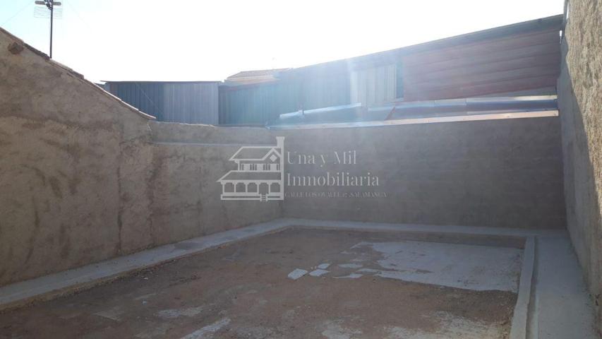 Terreno Urbanizable En venta en Carretera De Ledesma-Pizarrales, Salamanca photo 0