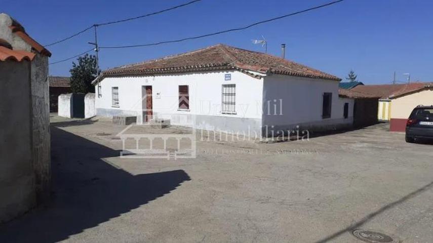 Casa En venta en Pueblo, Pedrosillo De Los Aires photo 0