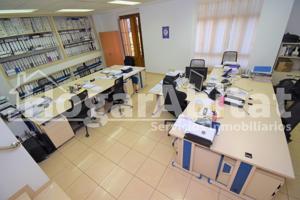 Despacho con varias oficinas en el centro photo 0