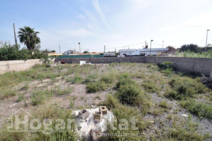 AMPLIO TERRENO PARA CONSTRUIR LA CASA DE TUS SUEÑOS CERCA DEL MAR photo 0