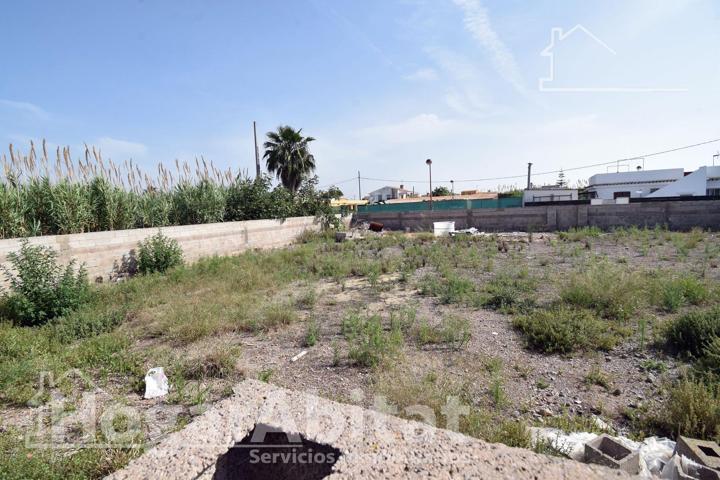 AMPLIO TERRENO PARA CONSTRUIR LA CASA DE TUS SUEÑOS CERCA DEL MAR photo 0