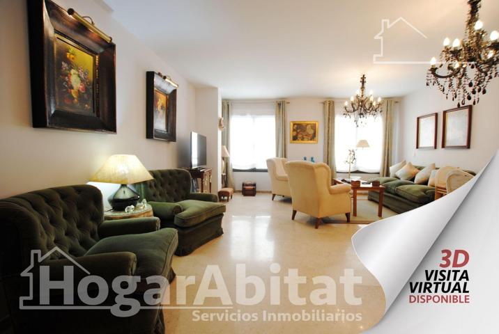 SEMINUEVO Y ESPACIOSO CON GARAJE, TRASTERO Y TERRAZA photo 0