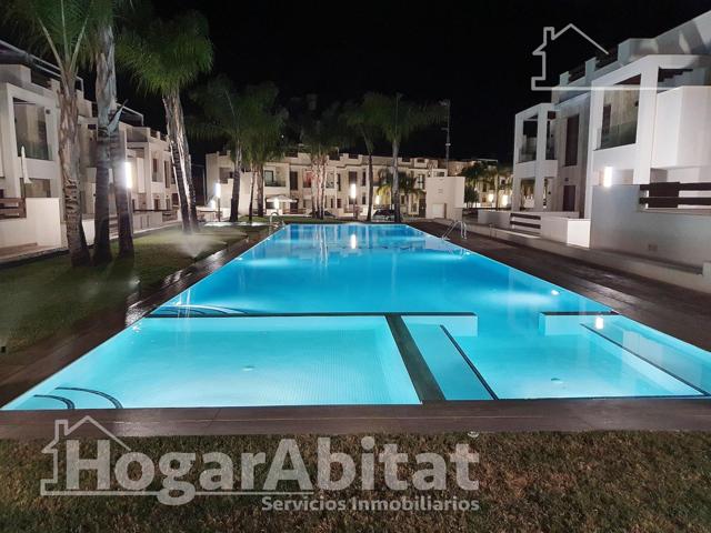 MAGINFICA RESIDENCIAL CON 2 TERRAZAS, GARAJE Y PISCINA photo 0