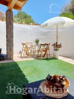 CHALET SEMINUEVO CON TERRAZA Y GARAJE photo 0
