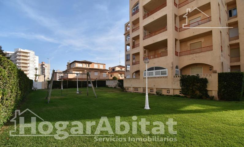 ¡FRENTE AL MAR! EXTERIOR EN RESIDENCIAL CON GARAJE, PISCINA, JARDÍN Y TRASTERO photo 0