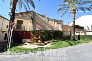 ¡EXCELENTE UBICACIÓN! CASA PARA REFORMAR CON TERRAZA Y BARBACOA photo 0