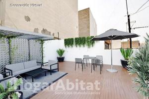 CASA CON TERRAZA Y 3 BALCONES CON MUCHAS POSIBILIDADES photo 0