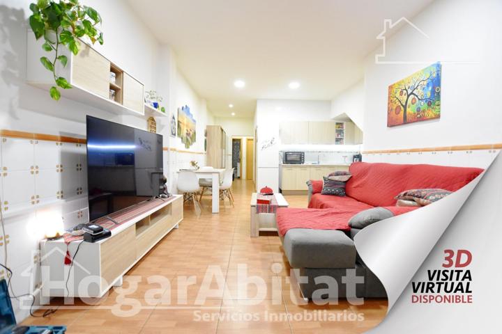 ESPACIOSA CASA CON TERRAZA Y BALCÓN photo 0