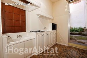 ¡ESTUPENDA OPORTUNIDAD! CASA PARA REFORMAR CON PATIO, TERRAZA Y TRASTERO photo 0