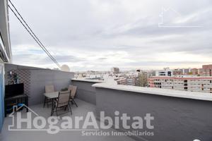 ¡CERCA DEL MAR CON VISTAS A LA MONTAÑA! ÁTICO ESQUINERO CON TERRAZA, BALCÓN Y TRASTERO photo 0