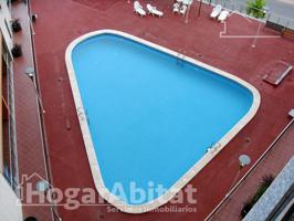 SEMINUEVO CON PISCINA, GARAJE Y TERRAZA CERCA DE LA PLAYA photo 0