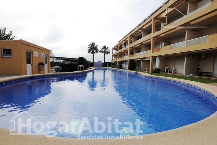 PRECIOSO ÁTICO SEMINUEVO CON PISCINA Y TERRAZA MUY CERCA DE LA PLAYA photo 0