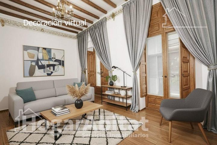 AMPLIA CASA ESQUINERA CON TERRAZA Y TRASTERO EN EL CENTRO photo 0