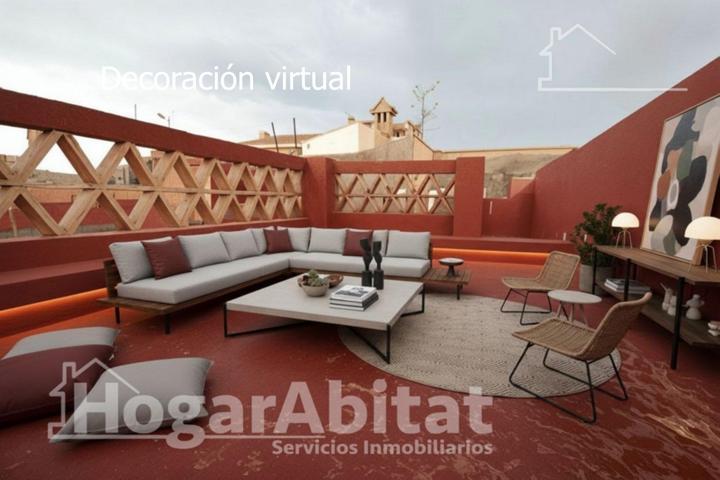 Casa de 2 alturas con TERRAZA cerca del Ayuntamiento photo 0