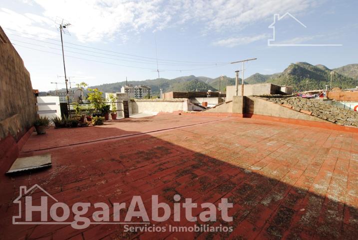 ¡GRAN OPORTUNIDAD DE INVERSIÓN! CASA PARA REFORMAR CON GRAN TERRAZA photo 0