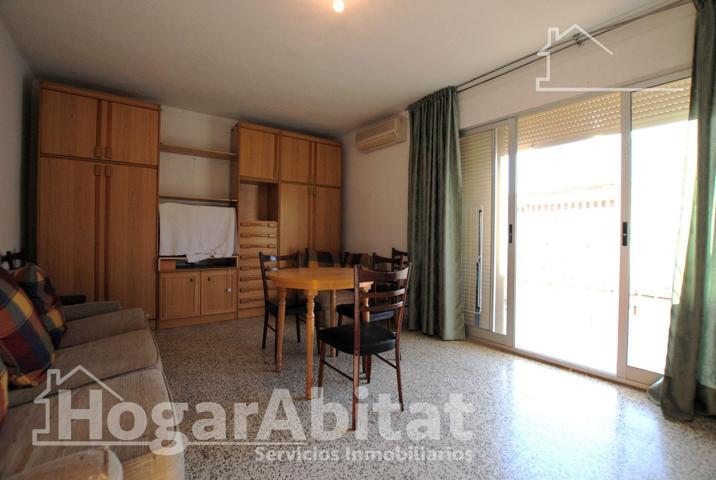 EXTERIOR CON TERRAZA JUNTO A LA PLAYA photo 0
