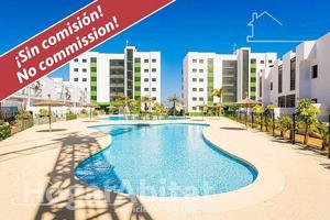 SEMINUEVO Y EXTERIOR EN RESIDENCIAL CON TERRAZA CERCA DE LA PLAYA VISTAMAR photo 0