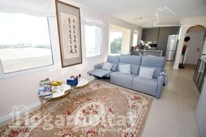 ¡VISTAS ESPECTACULARES AL MAR! REFORMADO, BONITO Y EXTERIOR CON TERRAZA photo 0