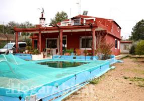ESPECTACULAR CHALET CON PISCINA PRIVADA, TERRAZA Y PARCELA photo 0