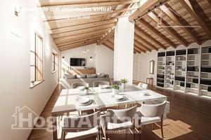 CASA ESQUINERA PARA REFORMAR CON TERRAZA Y BALCÓN, EN EL CENTRO photo 0