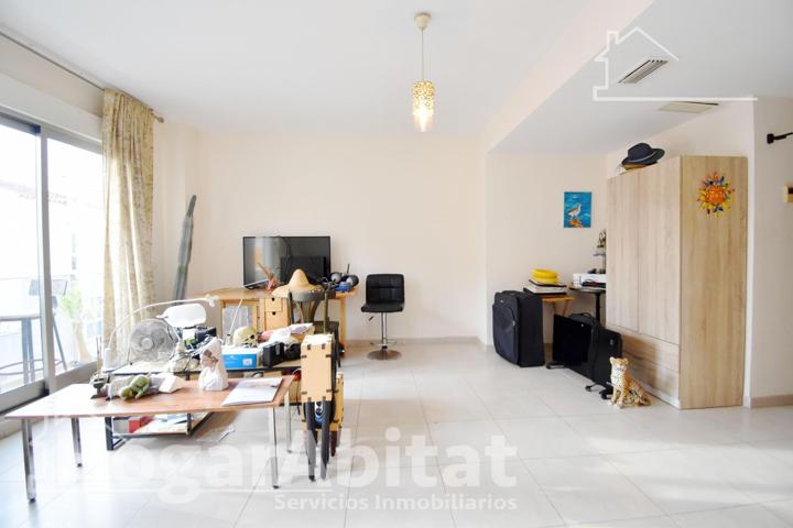 PRECIOSO DÚPLEX CON BALCÓN Y TRASTERO, CERCA DEL PUERTO photo 0