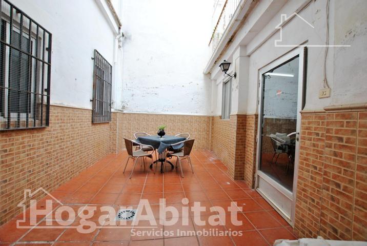 MUY AMPLIO CON TERRAZA Y GARAJE photo 0