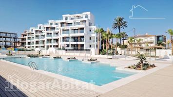 ¡PRIMERA LÍNEA DE PLAYA, A ESTRENAR! EXTERIOR EN RESIDENCIAL CON PISCINA Y TERRAZA photo 0