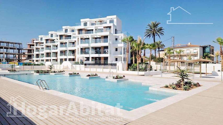 ¡PRIMERA LÍNEA DE PLAYA, A ESTRENAR! EXTERIOR EN RESIDENCIAL CON PISCINA Y TERRAZA photo 0