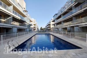 ¡2ª LINEA DE LA PLAYA Y CON VISTAS AL MAR! EXTERIOR CON PISCINA Y TERRAZA photo 0